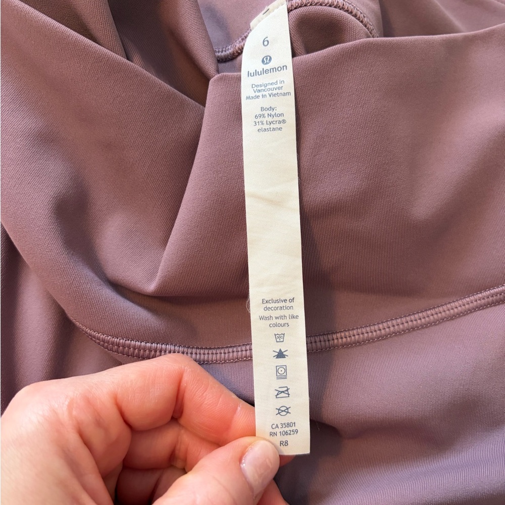 Lululemon leggings - Picture 4 of 4